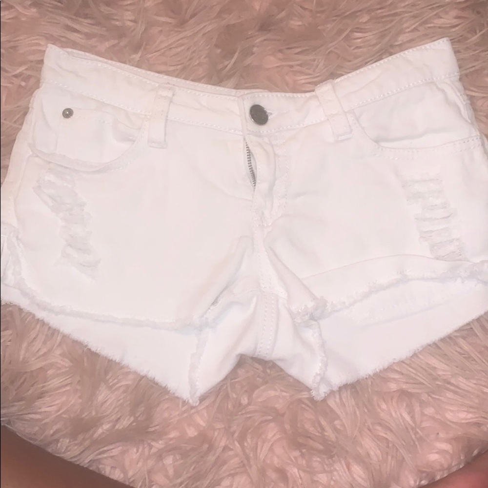 Low rise shorts